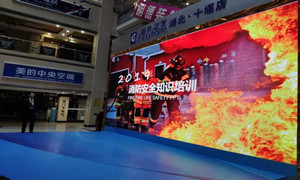 2121非凡之家十堰店|消防培训不松弛，筑牢商场安全防火墙！