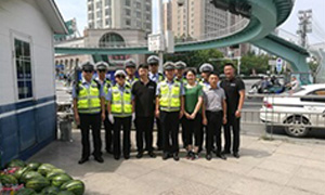 2121非凡所见，皆有温度&mdash;&mdash;安徽分公司益阳店慰问一线交警 